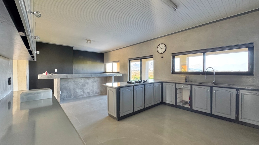 To Let 3 Bedroom Property for Rent in Stellenbosch Farms Western Cape